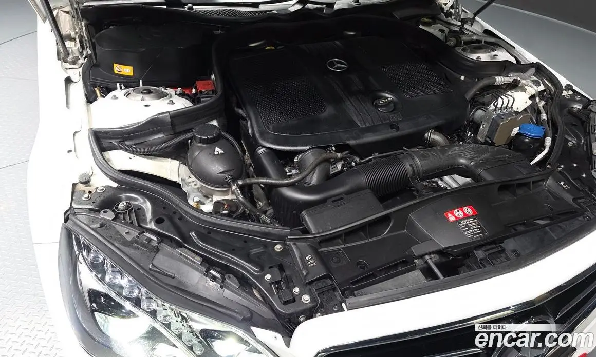 Mercedes-Benz E-Class 2015 2.1 автомат (гидро), фото 6