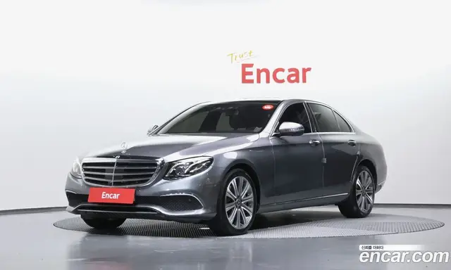 Mercedes-Benz E-Class, 2018, 75 897 км