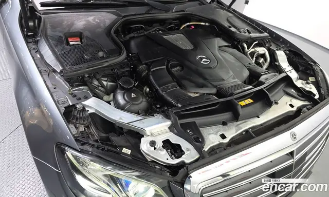 Mercedes-Benz E-Class 2018 3.0 автомат (гидро), миниатюра 6