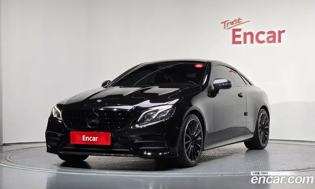 Mercedes-Benz E-Class, 2018, 111 455 км