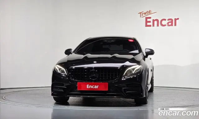 Mercedes-Benz E-Class 2018 1.9 автомат (гидро), миниатюра 3