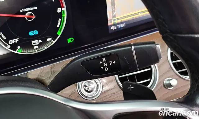 Mercedes-Benz E-Class 2019 2.0 автомат (гидро), миниатюра 11