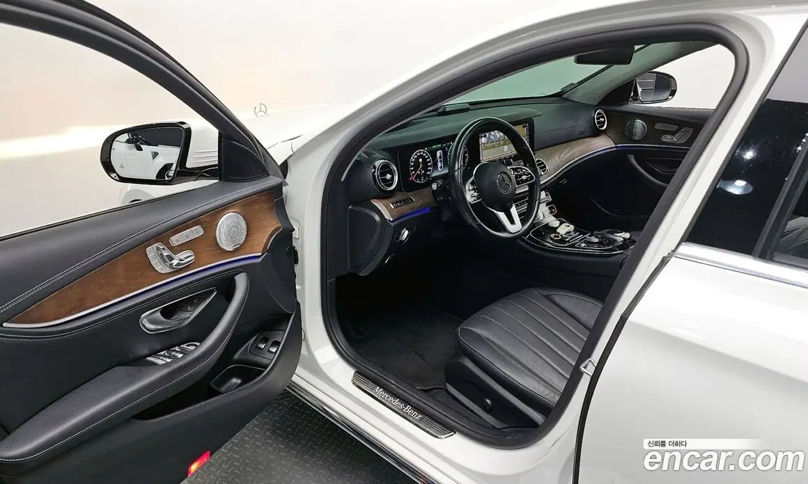 Mercedes-Benz E-Class 2019 2.0 автомат (гидро), фото 12
