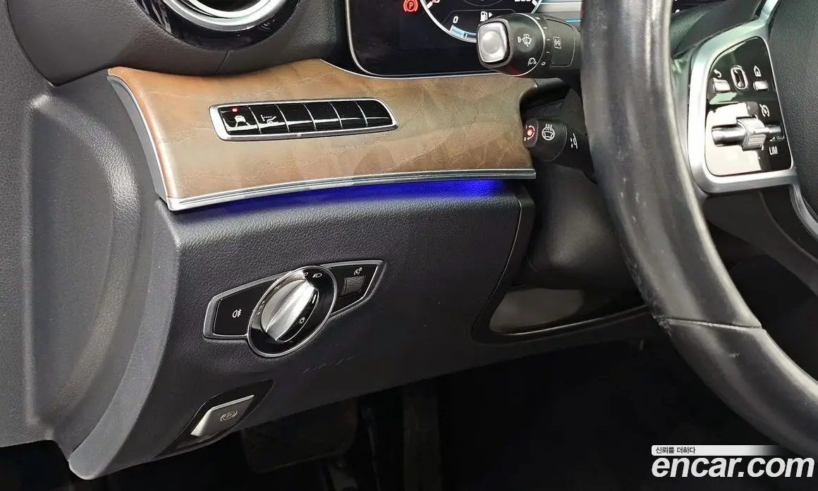Mercedes-Benz E-Class 2019 2.0 автомат (гидро), фото 21