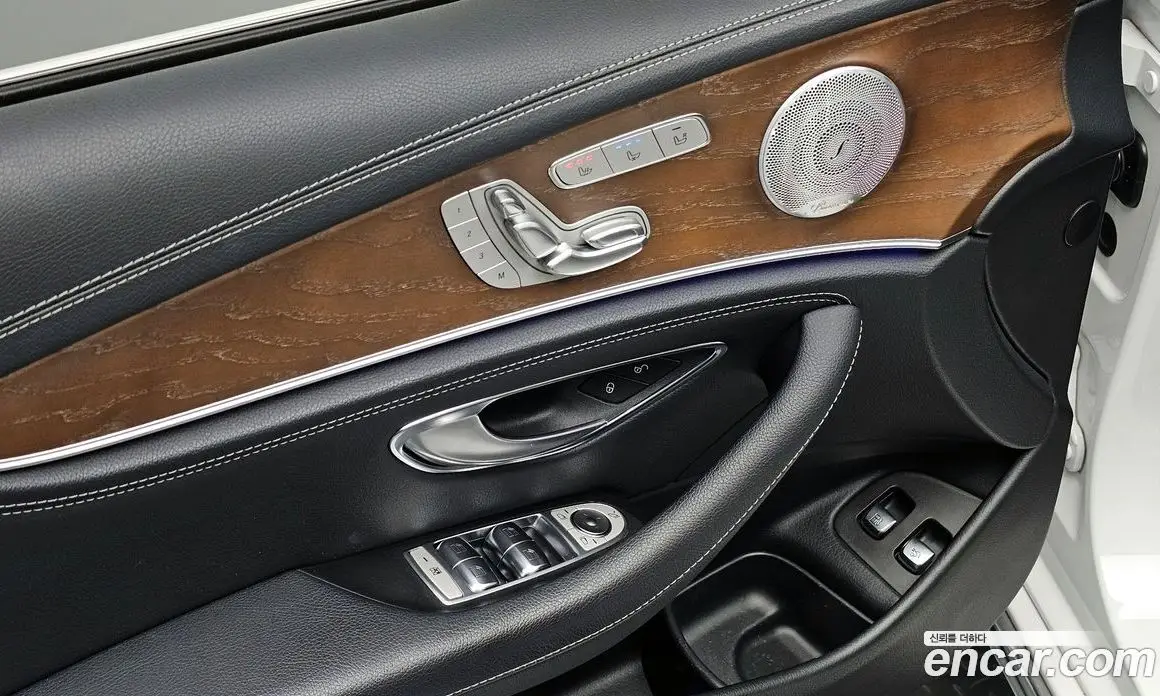 Mercedes-Benz E-Class 2019 2.0 автомат (гидро), фото 25