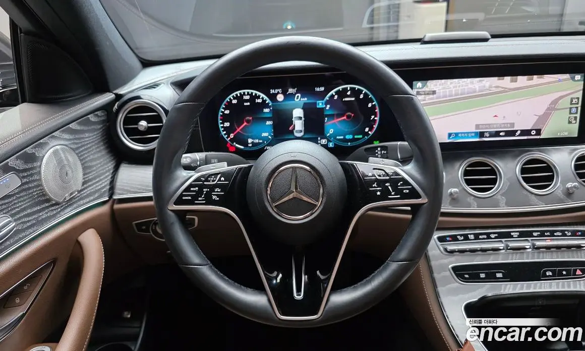 Mercedes-Benz E-Class 2022 2.0 автомат (гидро), фото 13