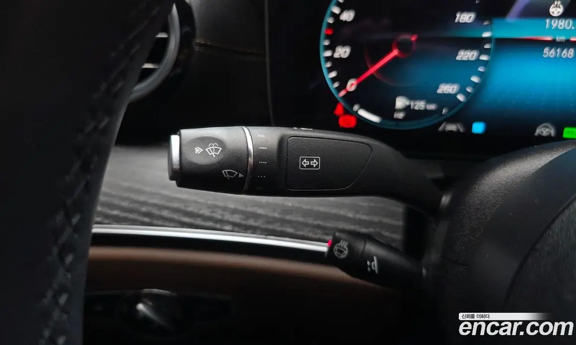 Mercedes-Benz E-Class 2022 2.0 автомат (гидро), фото 16