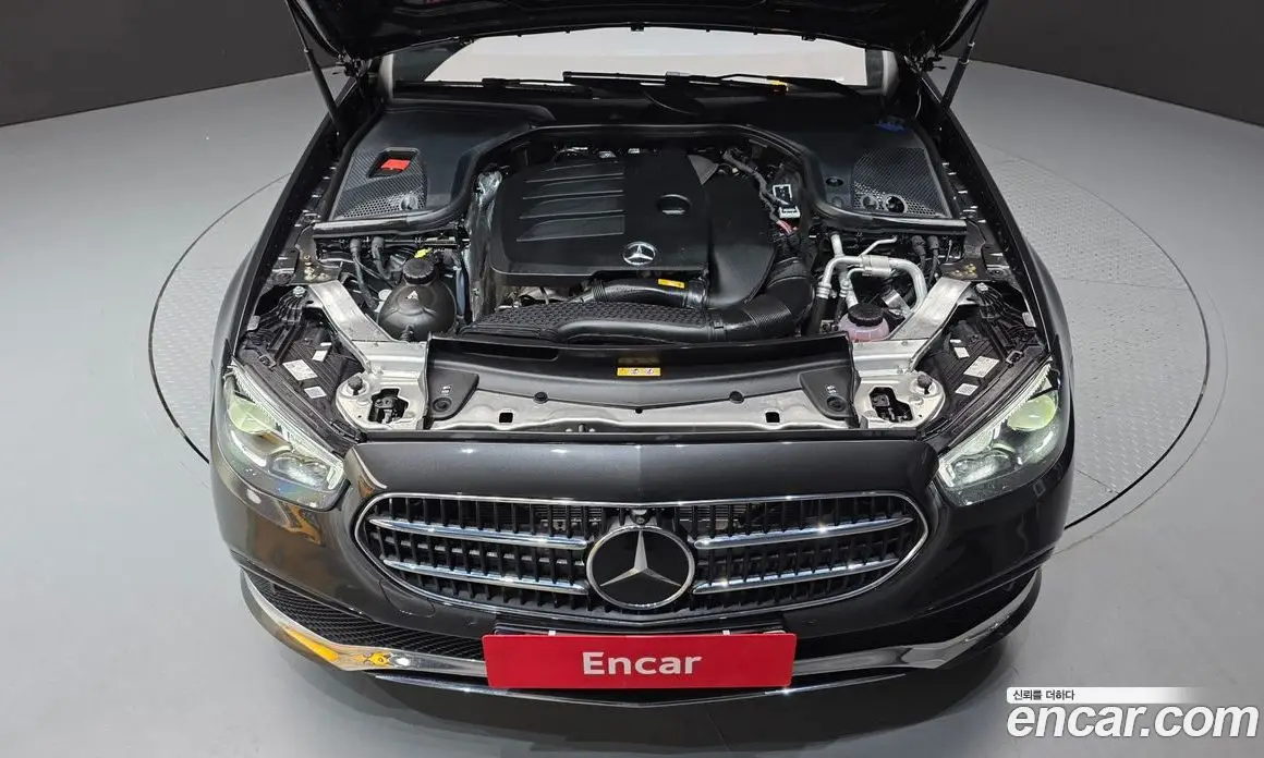 Mercedes-Benz E-Class 2022 2.0 автомат (гидро), фото 6