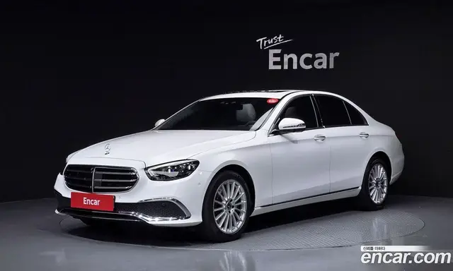 Mercedes-Benz E-Class, 2022, 60 797 км