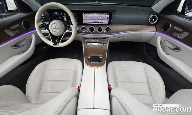 Mercedes-Benz E-Class 2022 2.0 автомат (гидро), миниатюра 7