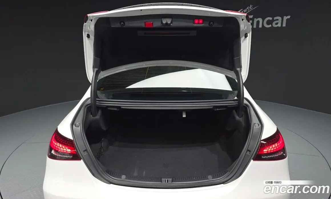 Mercedes-Benz E-Class 2022 2.0 автомат (гидро), фото 26