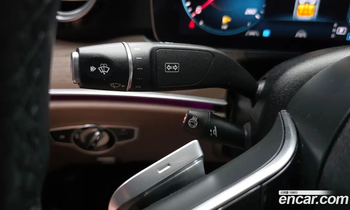 Mercedes-Benz E-Class 2022 2.0 автомат (гидро), фото 28