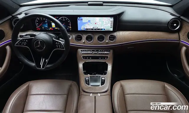 Mercedes-Benz E-Class 2022 2.0 автомат (гидро), миниатюра 10