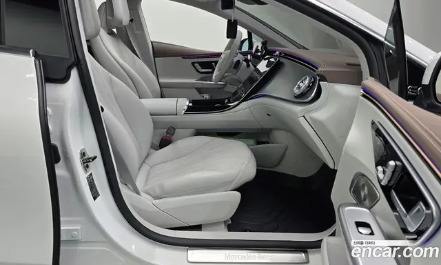 Mercedes-Benz EQE 2023 автомат (гидро), миниатюра 11