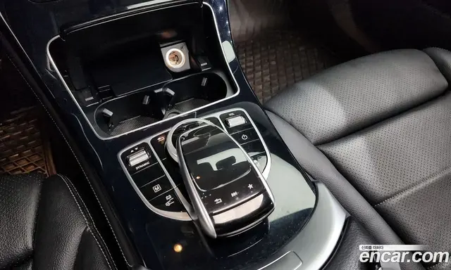 Mercedes-Benz GLC-Class 2018 2.0 автомат (гидро), миниатюра 12