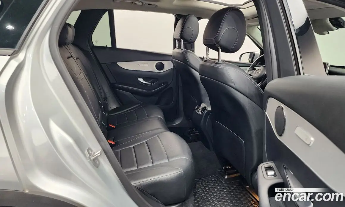 Mercedes-Benz GLC-Class 2018 2.0 автомат (гидро), фото 17