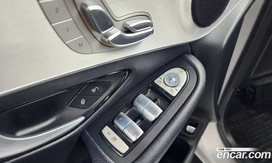 Mercedes-Benz GLC-Class 2018 2.0 автомат (гидро), фото 32