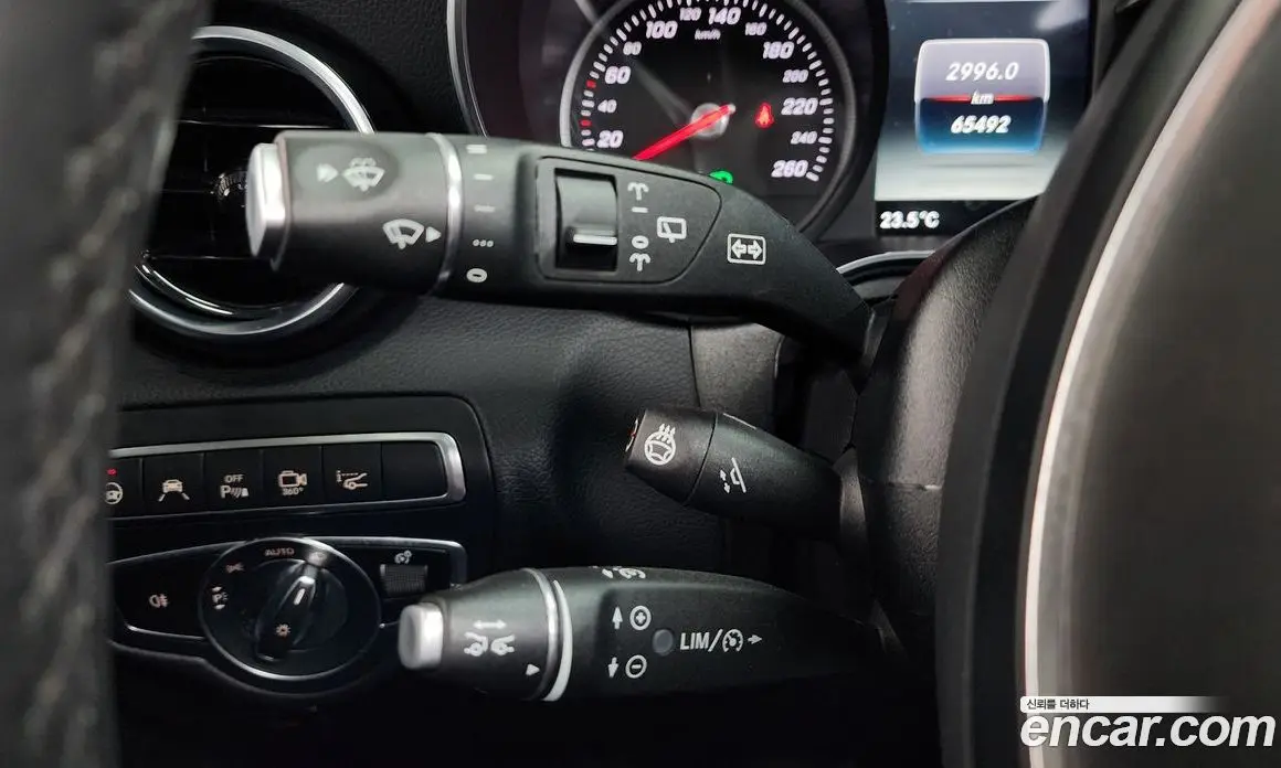 Mercedes-Benz GLC-Class 2018 2.0 автомат (гидро), фото 34