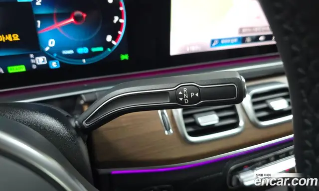 Mercedes-Benz GLE-Class 2021 3.0 автомат (гидро), миниатюра 12