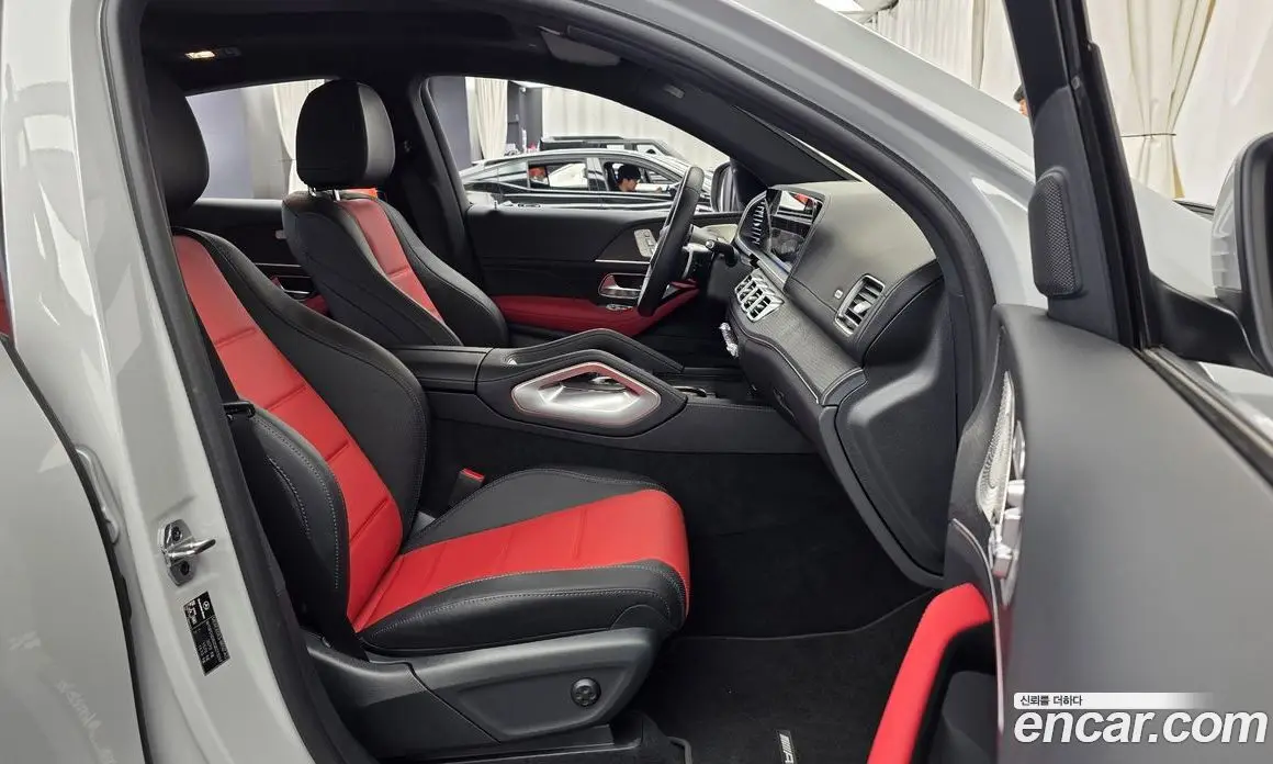 Mercedes-Benz GLE-Class 2025 3.0 автомат (гидро), фото 17