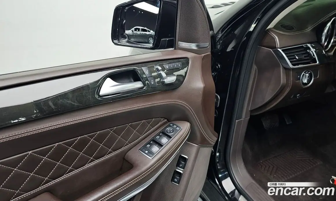 Mercedes-Benz GLS-Class 2017 4.7 автомат (гидро), фото 19