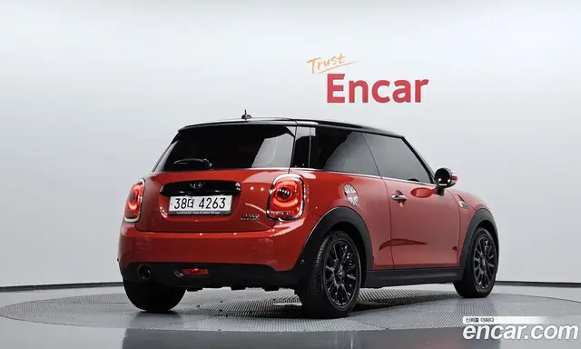 Mini Cooper 2017 1.5 автомат (гидро), миниатюра 2
