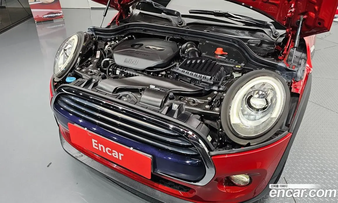 Mini Cooper 2017 1.5 автомат (гидро), фото 6