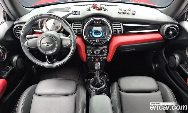 Mini Cooper 2017 1.5 автомат (гидро), миниатюра 7