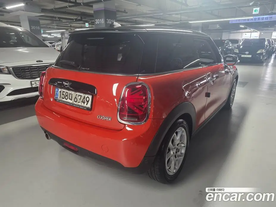 Mini Cooper 2021 1.5 автомат (гидро), фото 6