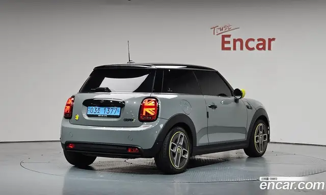 Mini Cooper, 2022, 69 928 км