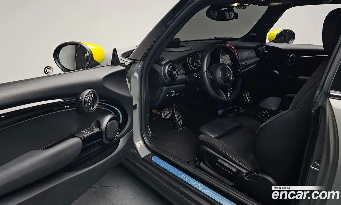 Mini Cooper 2022 автомат (гидро), фото 12