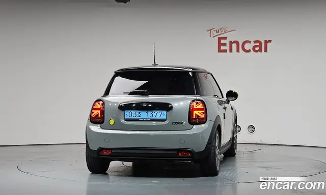 Mini Cooper 2022 автомат (гидро), миниатюра 3
