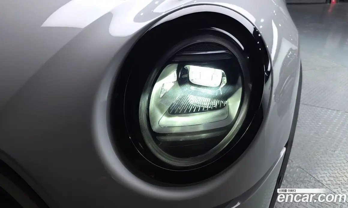 Mini Cooper 2025 2.0 автомат (гидро), фото 7