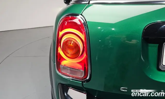 Mini Countryman 2020 2.0 автомат (гидро), миниатюра 9