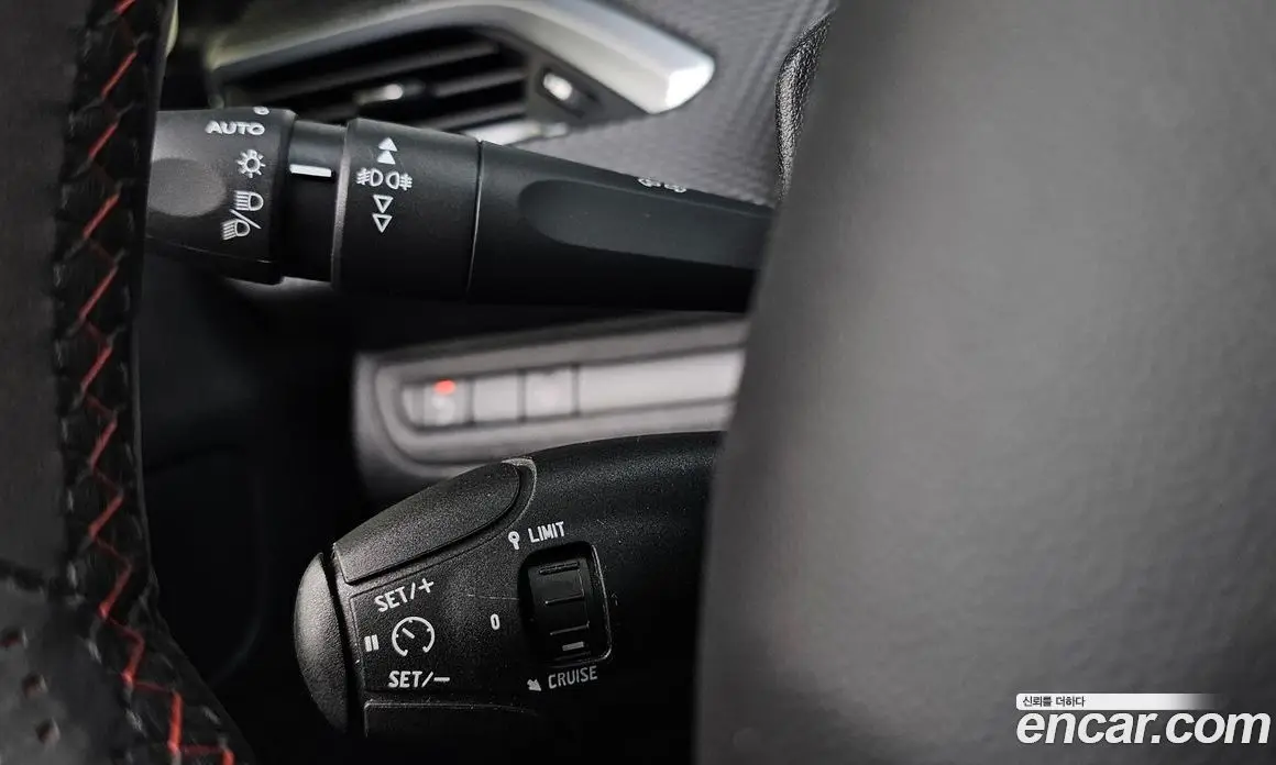 Peugeot 2008 2020 1.5 автомат (гидро), фото 27 Peugeot 2008 2020 1.5 автомат (гидро), фото 27