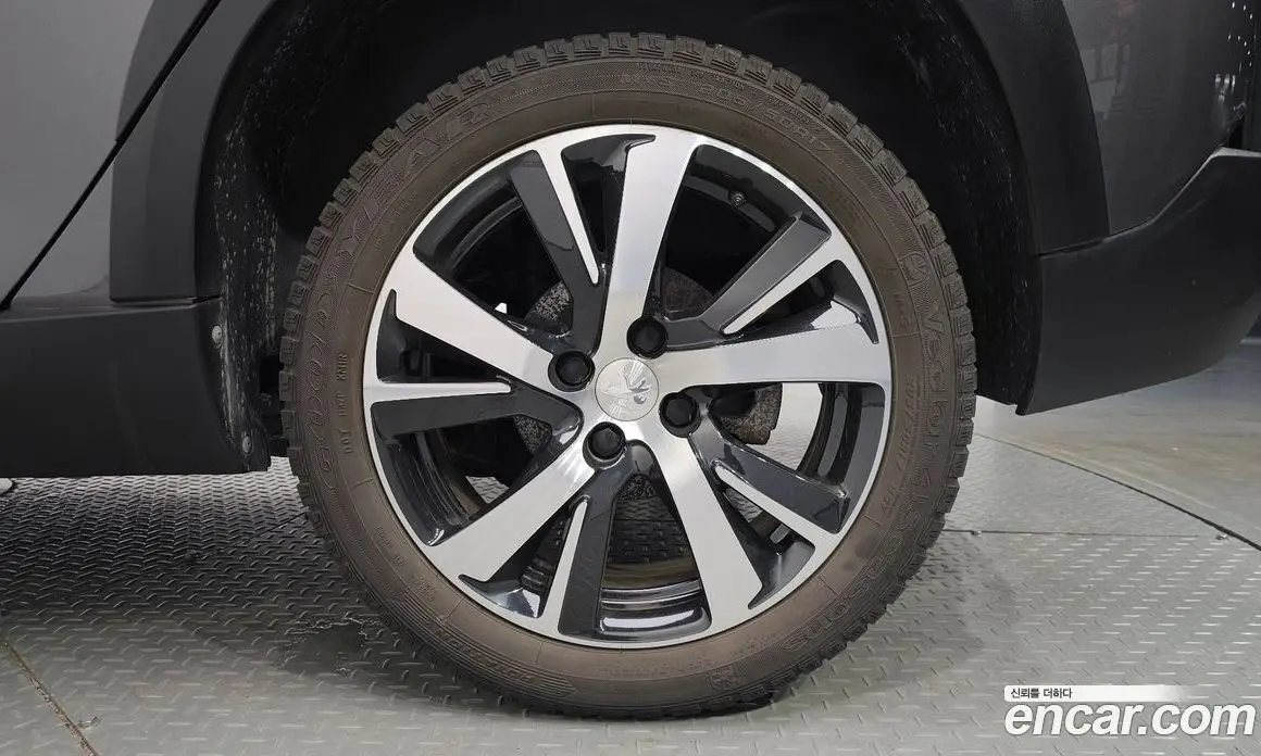 Peugeot 2008 2020 1.5 автомат (гидро), фото 6 Peugeot 2008 2020 1.5 автомат (гидро), фото 6