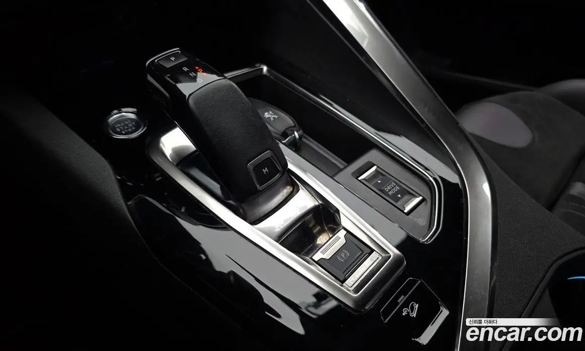 Peugeot 5008 2021 1.5 автомат (гидро), фото 12