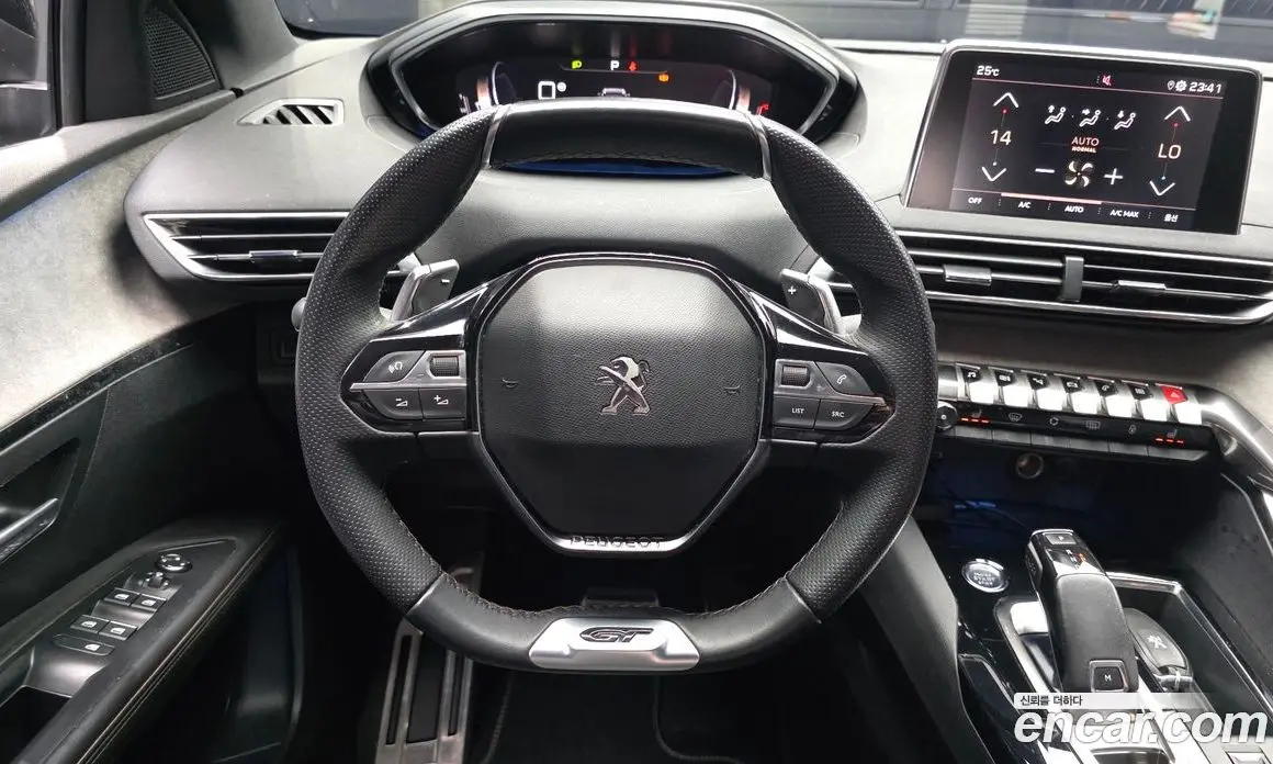 Peugeot 5008 2021 1.5 автомат (гидро), фото 19