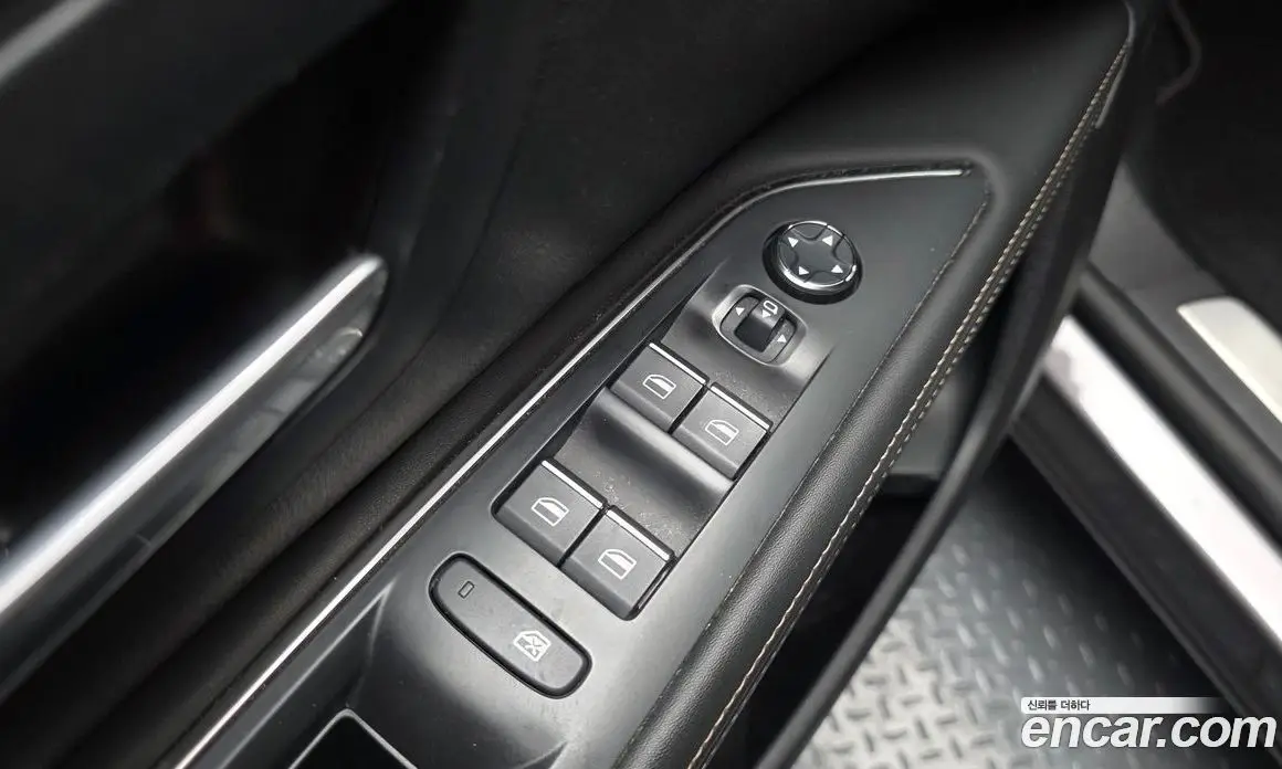 Peugeot 5008 2021 1.5 автомат (гидро), фото 36