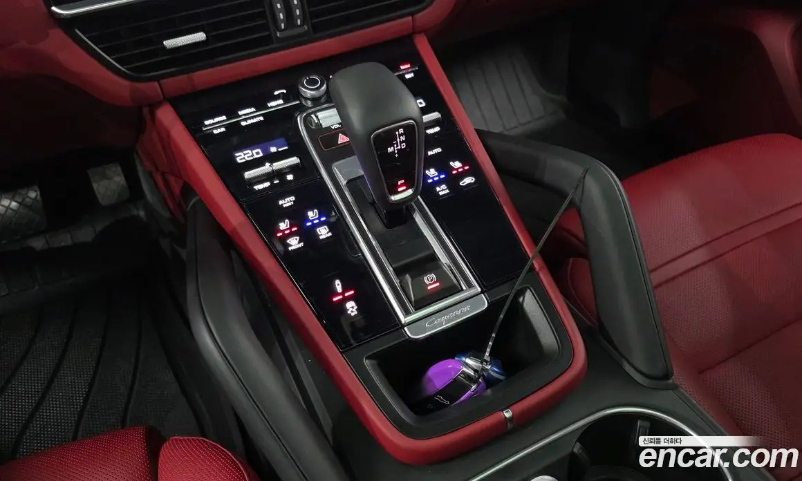 Porsche Cayenne 2021 3.0 автомат (гидро), фото 12