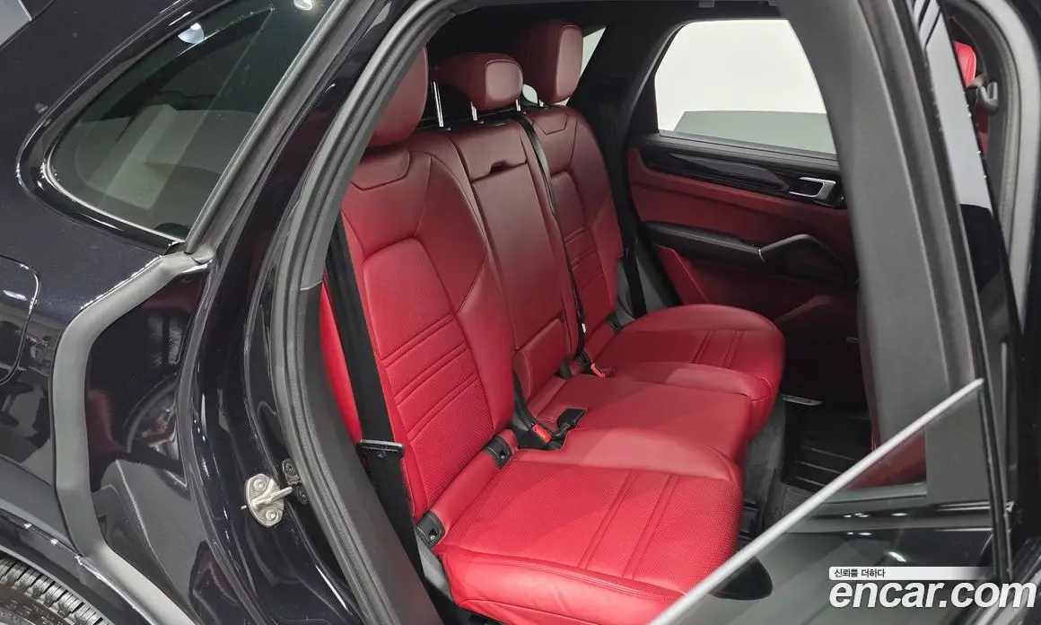 Porsche Cayenne 2021 3.0 автомат (гидро), фото 17