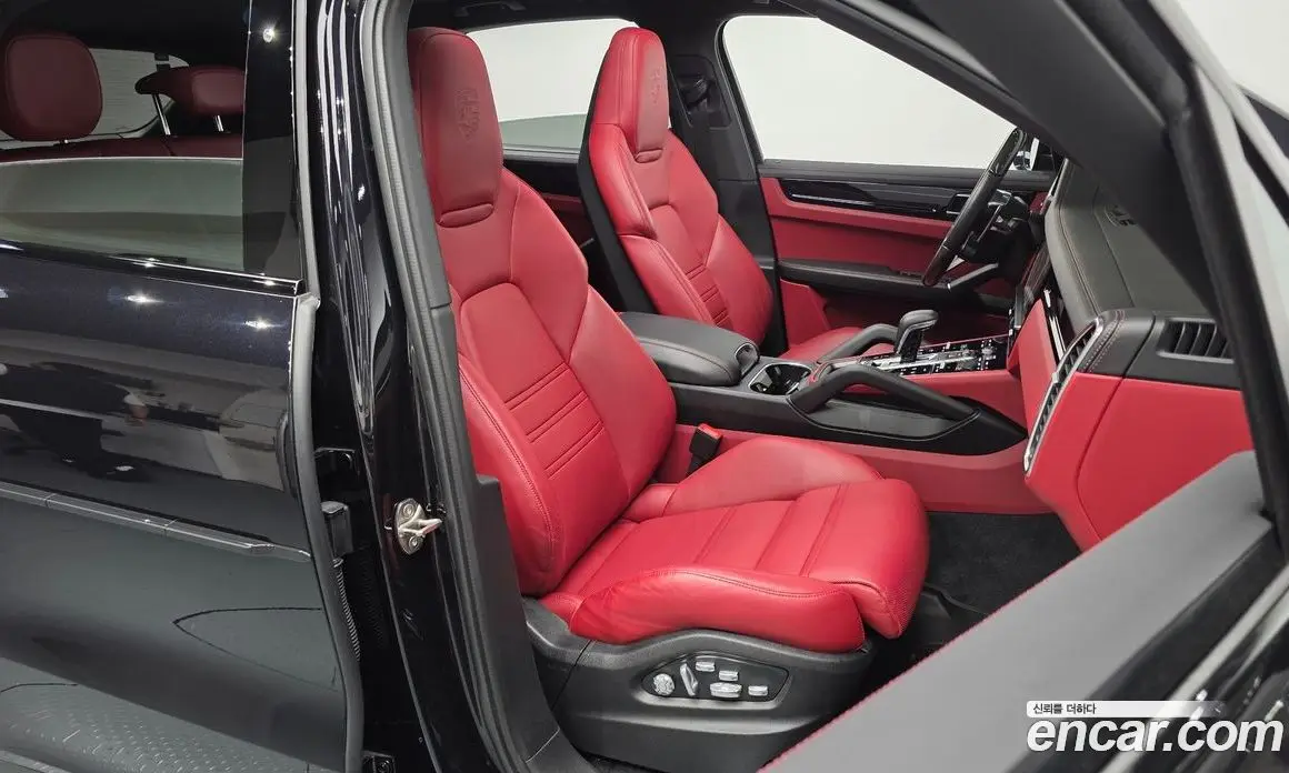 Porsche Cayenne 2021 3.0 автомат (гидро), фото 18