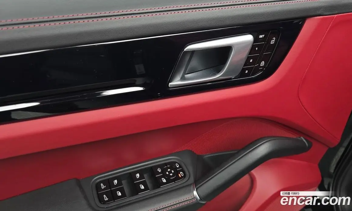 Porsche Cayenne 2021 3.0 автомат (гидро), фото 20