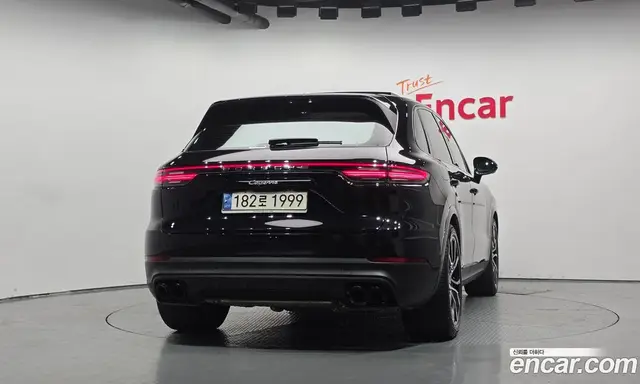 Porsche Cayenne 2021 3.0 автомат (гидро), миниатюра 4