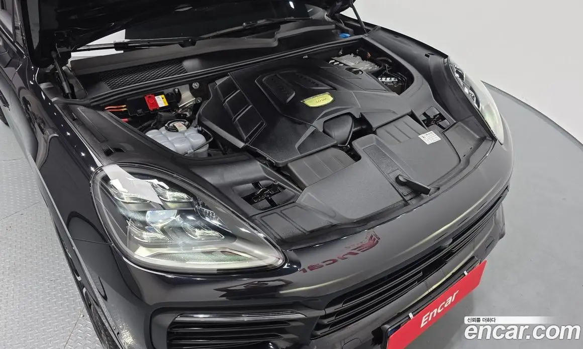 Porsche Cayenne 2021 3.0 автомат (гидро), фото 6