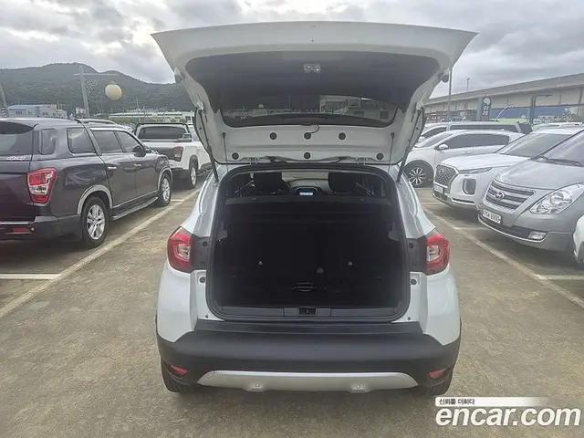 Renault (Samsung) QM3 2017 1.5 автомат (гидро), миниатюра 12