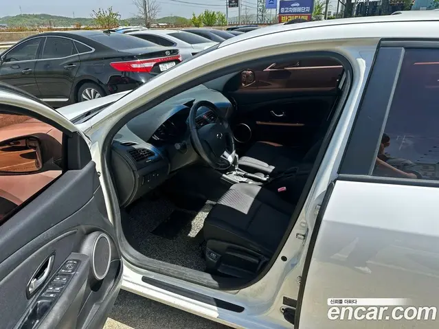 Renault (Samsung) SM3 2010 1.6 автомат (вариатор), миниатюра 9 Renault (Samsung) SM3 2010 1.6 автомат (вариатор), миниатюра 9