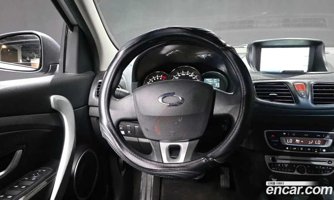 Renault (Samsung) SM3 2010 1.6 автомат (гидро), фото 13 Renault (Samsung) SM3 2010 1.6 автомат (гидро), фото 13
