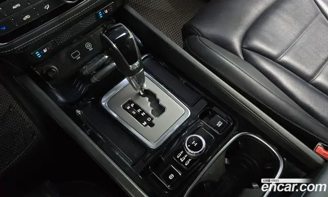SsangYong Rexton 2017 2.2 автомат (гидро), миниатюра 9