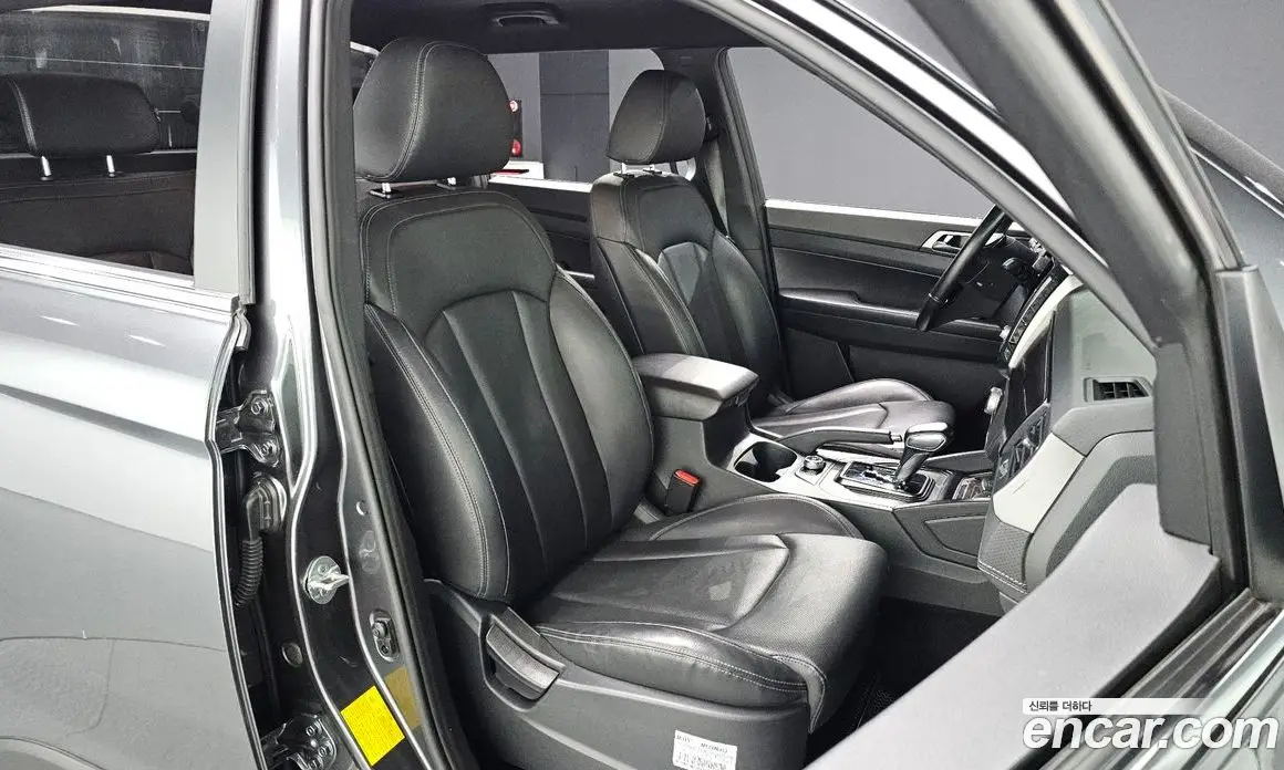 SsangYong Rexton 2022 2.2 автомат (гидро), фото 16